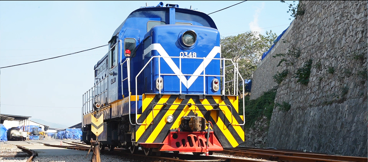 铁路专线,使命必达！公司专用铁路司机获调车擂台赛二等奖